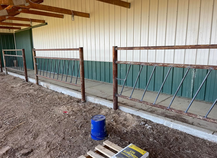 2 3/8" Drill Step Pipe Cattle Pens, with Custom Built Feeder Fence with 4.5" Pipe Posts, to hang the Weld on Gates. Construction by Integrity Welding Service LLC, servicing the Front Range of Colorado.