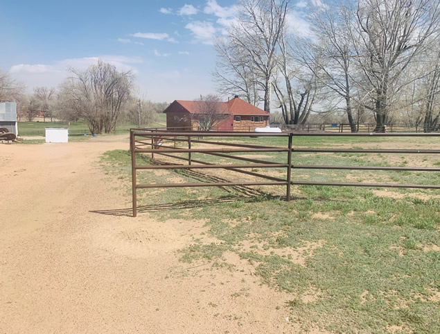 2 3/8" Drill Step Pipe, Property Perimeter Fence and Corrals. Construction by Integrity Welding Service LLC, servicing the Front Range of Colorado.